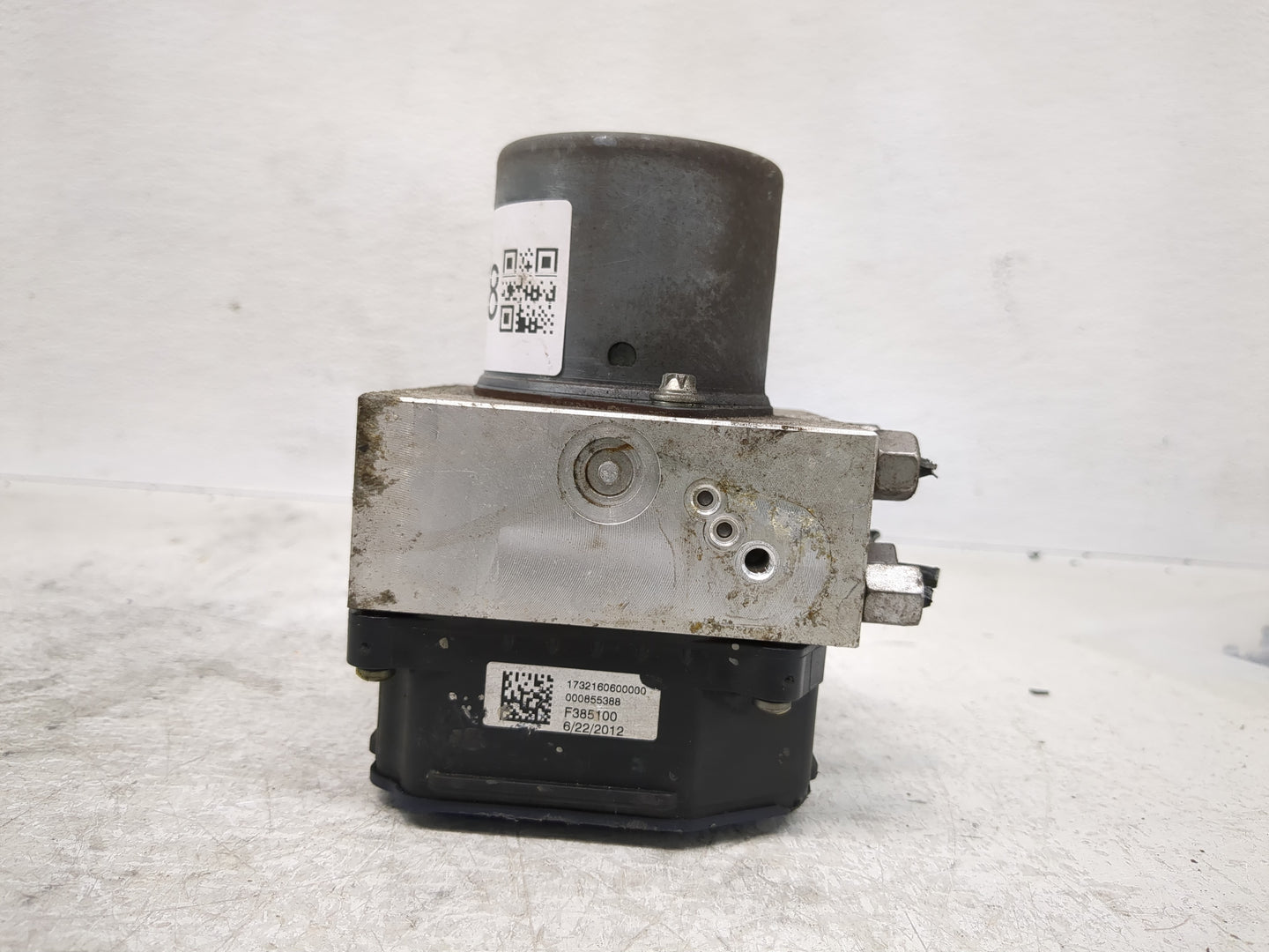 2013 Dodge Durango ABS Pump Control Module Replacement P/N:68164629AA Fits Fits 2014 OEM Used Auto Parts - Oemusedautoparts1