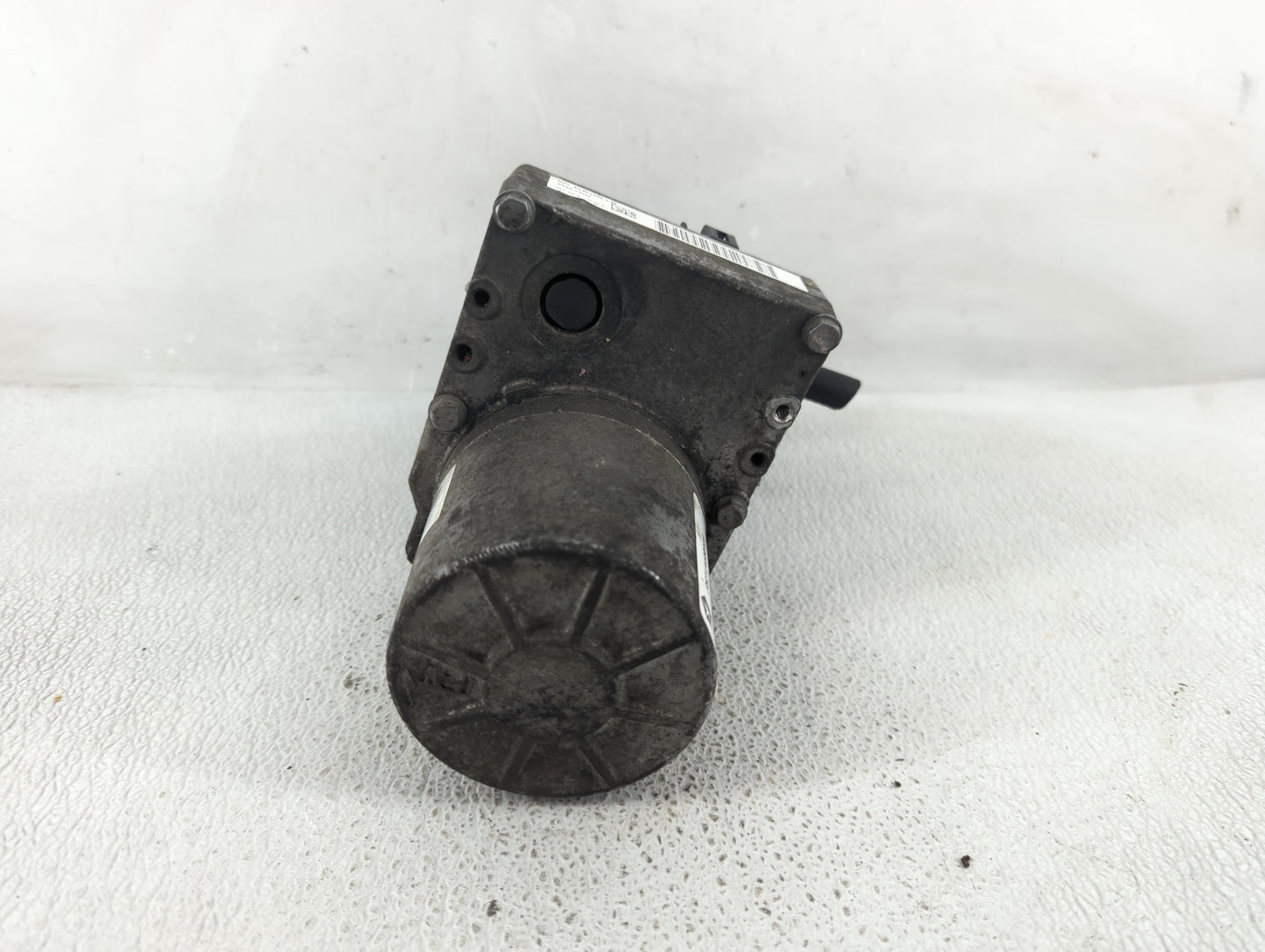 2013 Dodge Durango ABS Pump Control Module Replacement P/N:0295 22G2 Fits Fits 2014 OEM Used Auto Parts - Oemusedautoparts1.