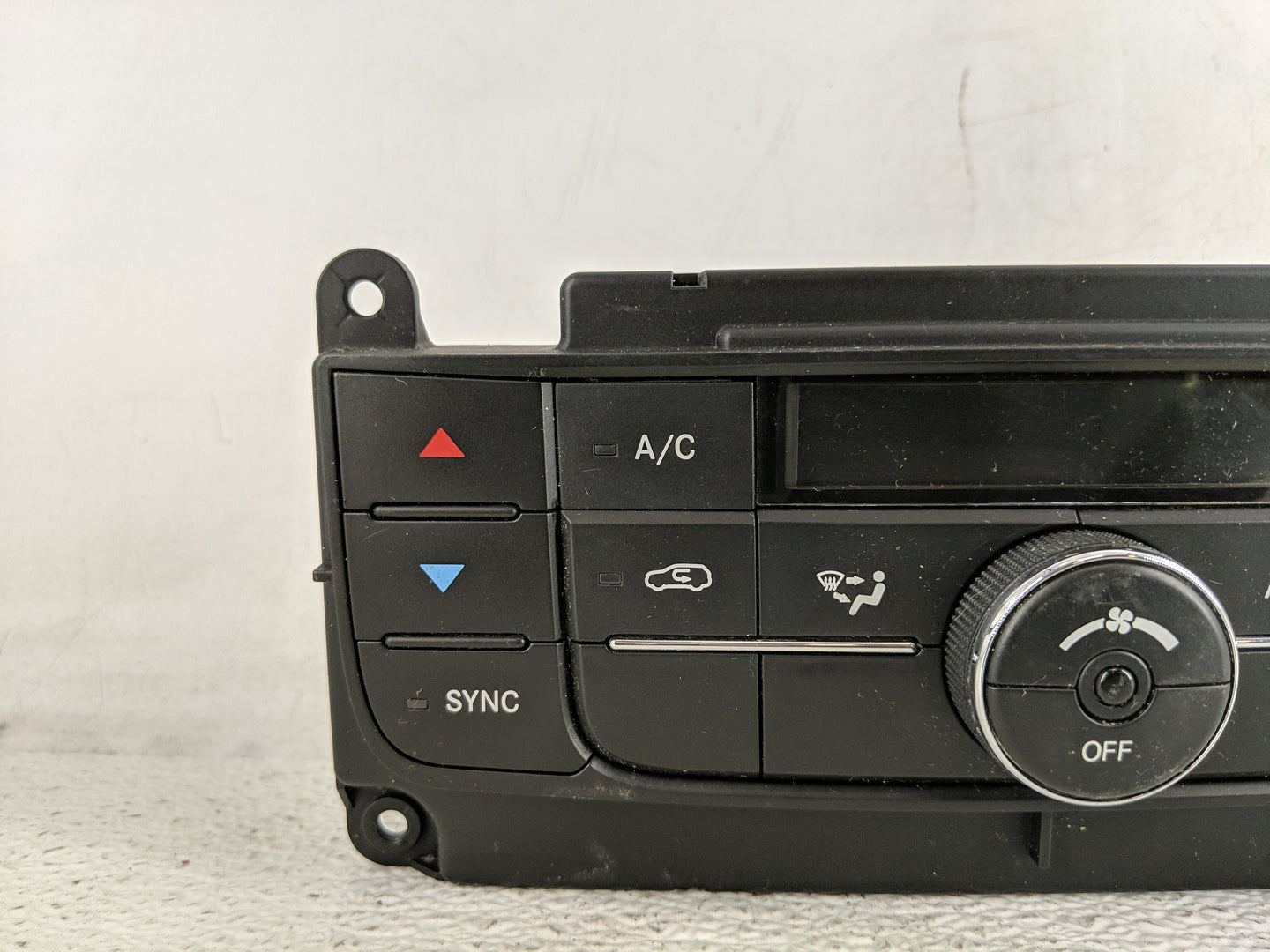 2011-2013 Dodge Durango Climate Control Module Temperature AC/Heater Replacement P/N:55111925AL Fits Fits 2011 2012 2013 OEM