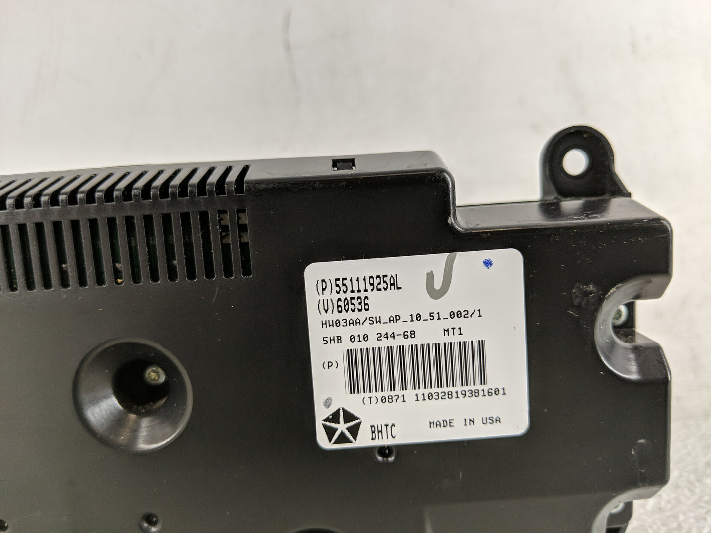 2011-2013 Dodge Durango Climate Control Module Temperature AC/Heater Replacement P/N:55111925AL Fits Fits 2011 2012 2013 OEM