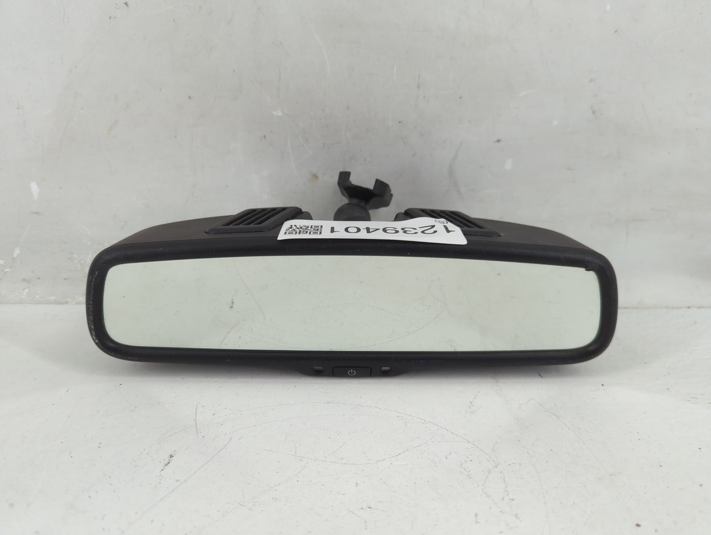 2013 Dodge Durango Interior Rear View Mirror Replacement OEM P/N:E11026130 Fits OEM Used Auto Parts - Oemusedautoparts1.com