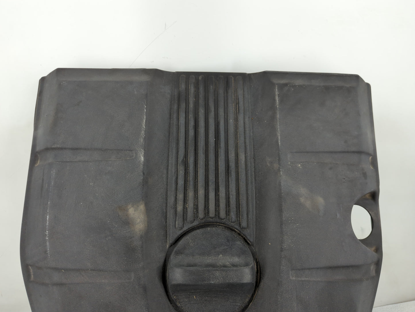2013 Dodge Durango Engine Cover - Oemusedautoparts1.com