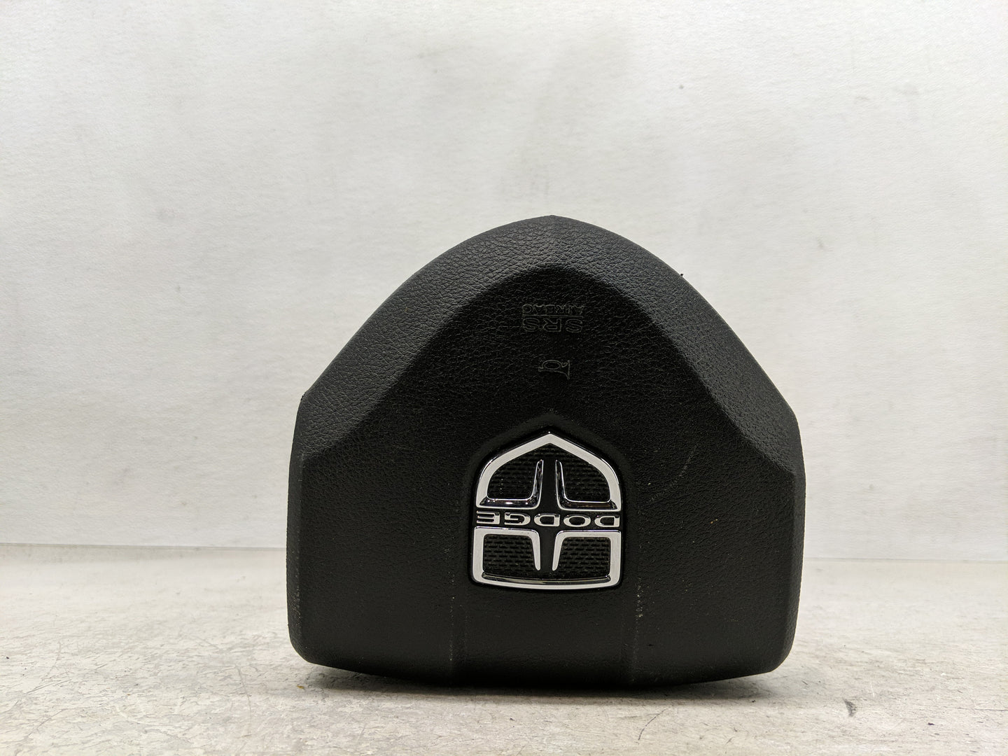 2013 Dodge Durango Air Bag Driver Left Steering Wheel Mounted P/N:P1GS291X9AG Fits OEM Used Auto Parts - Oemusedautoparts1.c