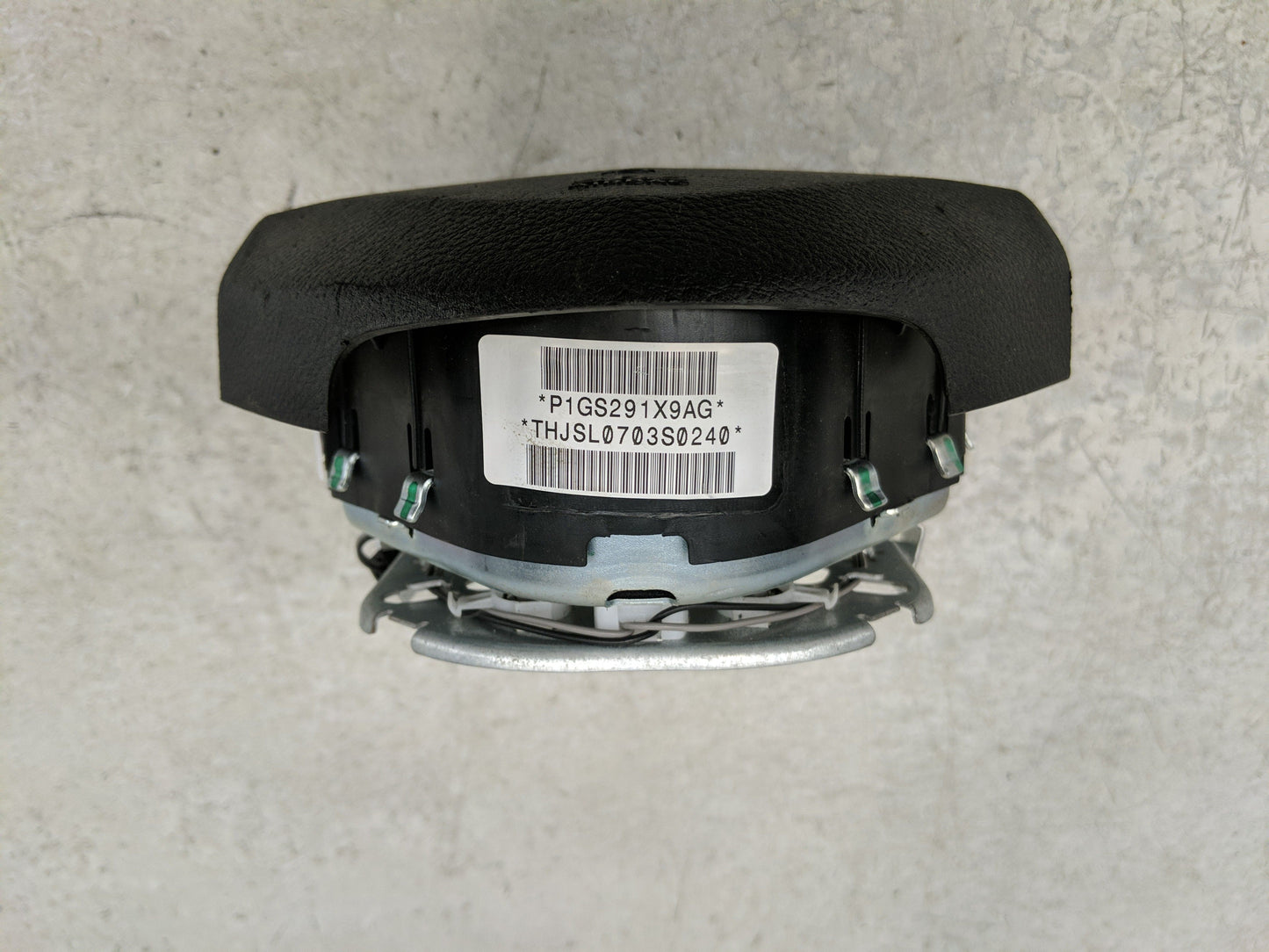 2013 Dodge Durango Air Bag Driver Left Steering Wheel Mounted P/N:P1GS291X9AG Fits OEM Used Auto Parts - Oemusedautoparts1.c