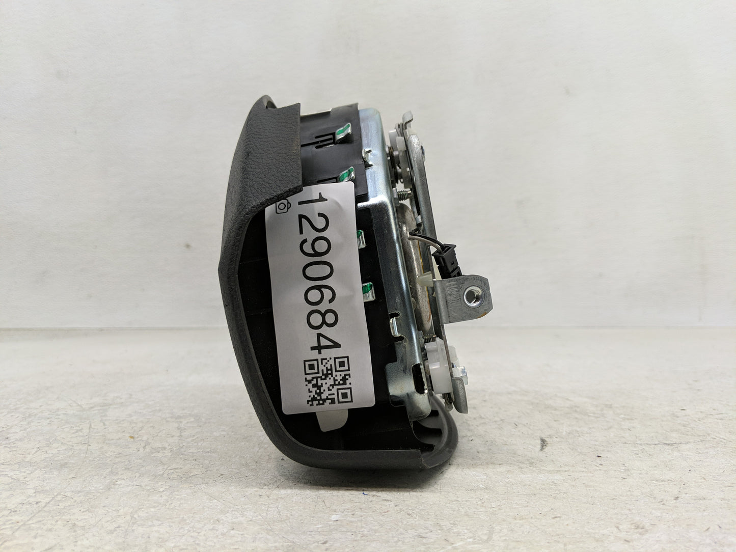 2013 Dodge Durango Air Bag Driver Left Steering Wheel Mounted P/N:P1GS291X9AG Fits OEM Used Auto Parts - Oemusedautoparts1.c