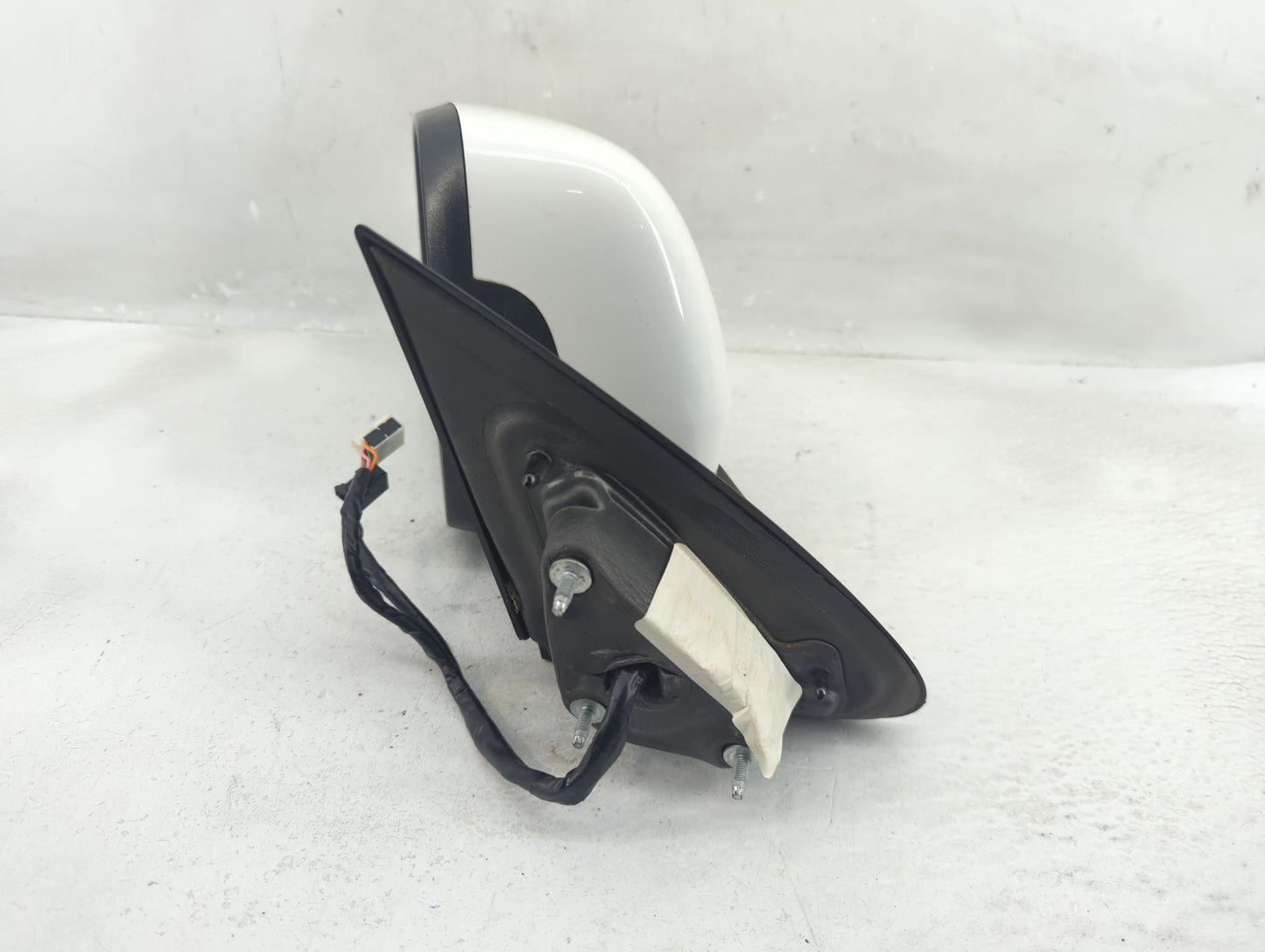 2013 Dodge Durango Driver Side View Mirror - Left Door Mirror OEM Used - Oemusedautoparts1.com