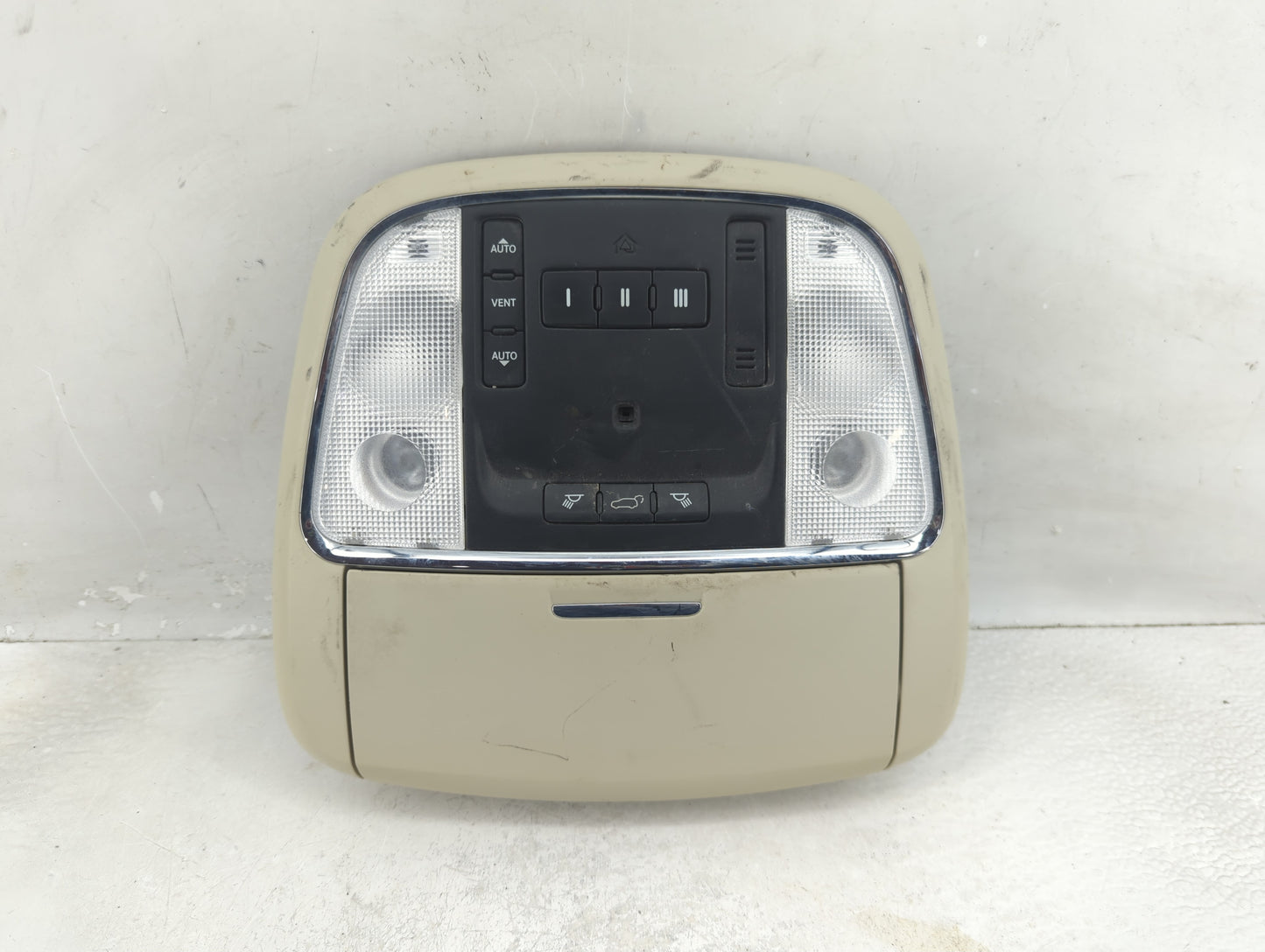 2011-2020 Dodge Durango Overhead Roof Console 1321969 - Oemusedautoparts1.com