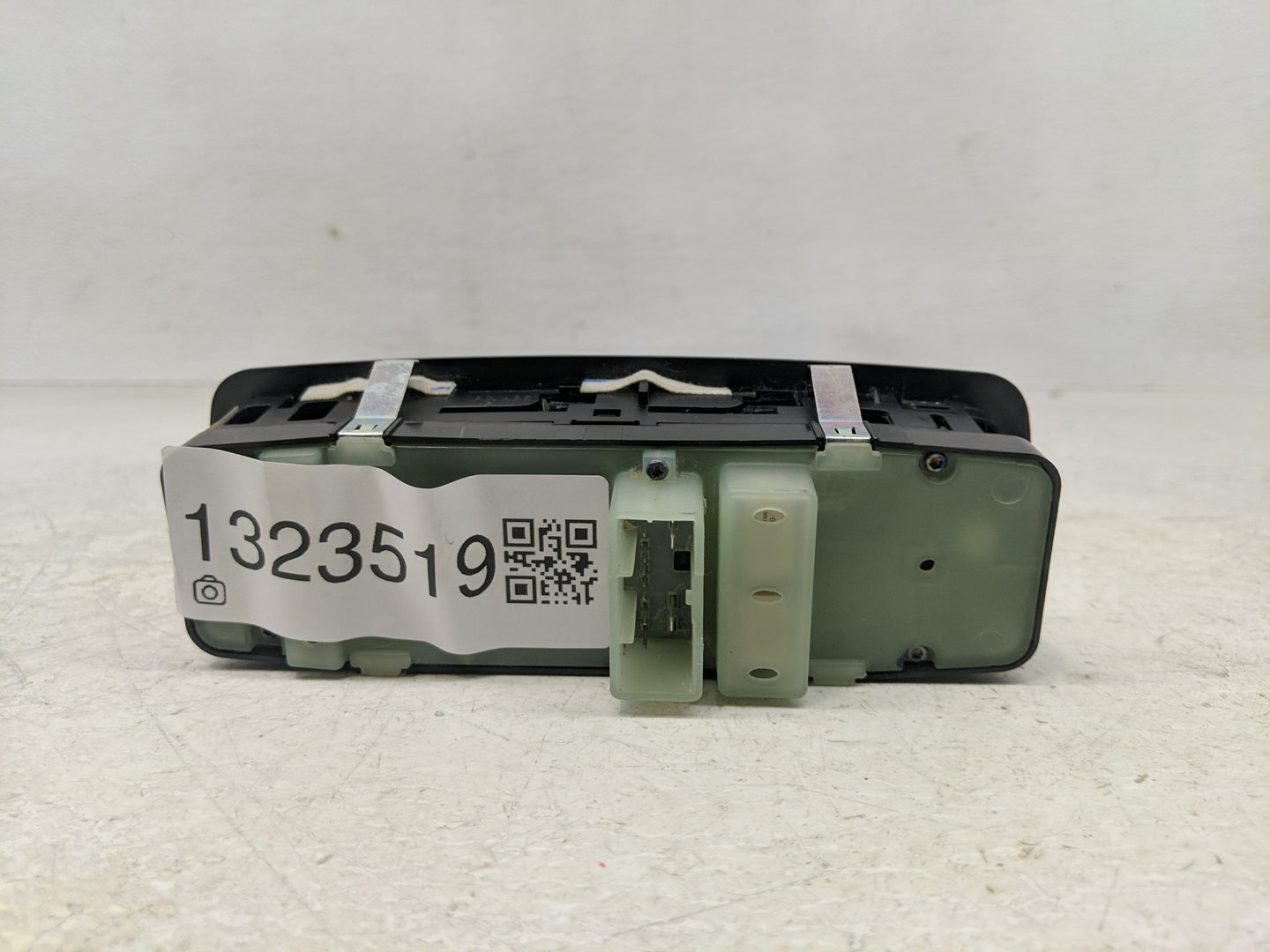 2011-2013 Dodge Durango Master Power Window Switch Replacement Driver Side Left P/N:68086 693AD Fits Fits 2011 2012 2013 OEM