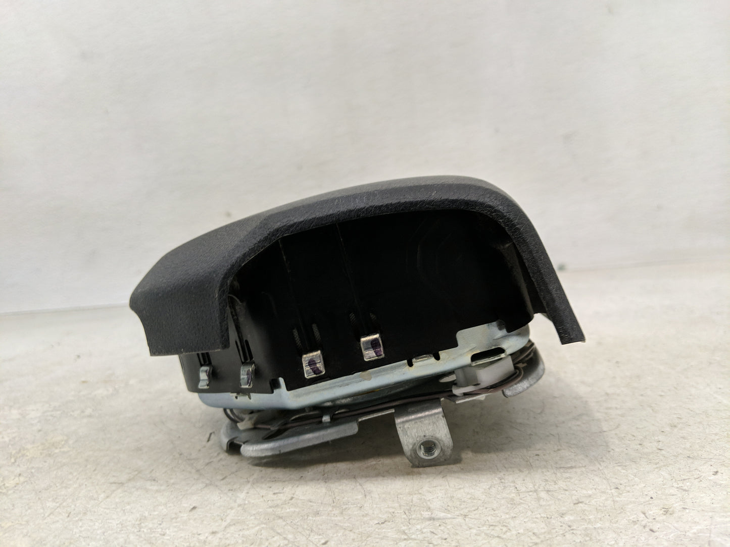 2013 Dodge Durango Air Bag Driver Left Steering Wheel Mounted P/N:P1GS291X9AG Fits OEM Used Auto Parts - Oemusedautoparts1.c