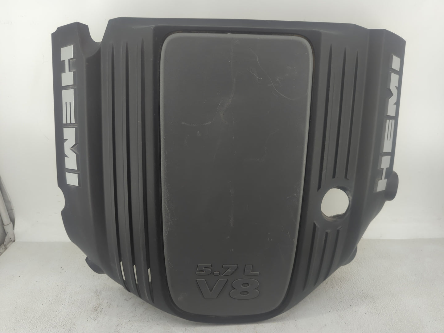 2013 Dodge Durango Engine Cover - Oemusedautoparts1.com