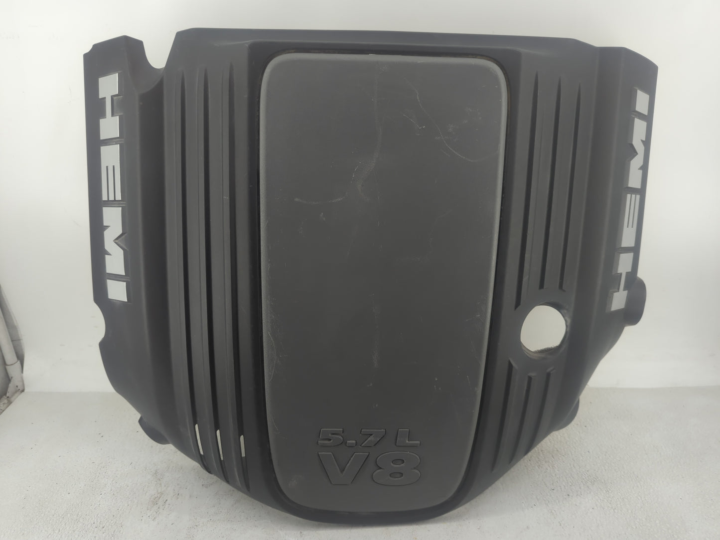 2013 Dodge Durango Engine Cover - Oemusedautoparts1.com