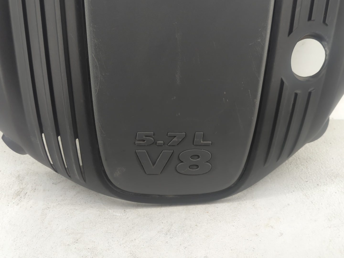 2013 Dodge Durango Engine Cover - Oemusedautoparts1.com