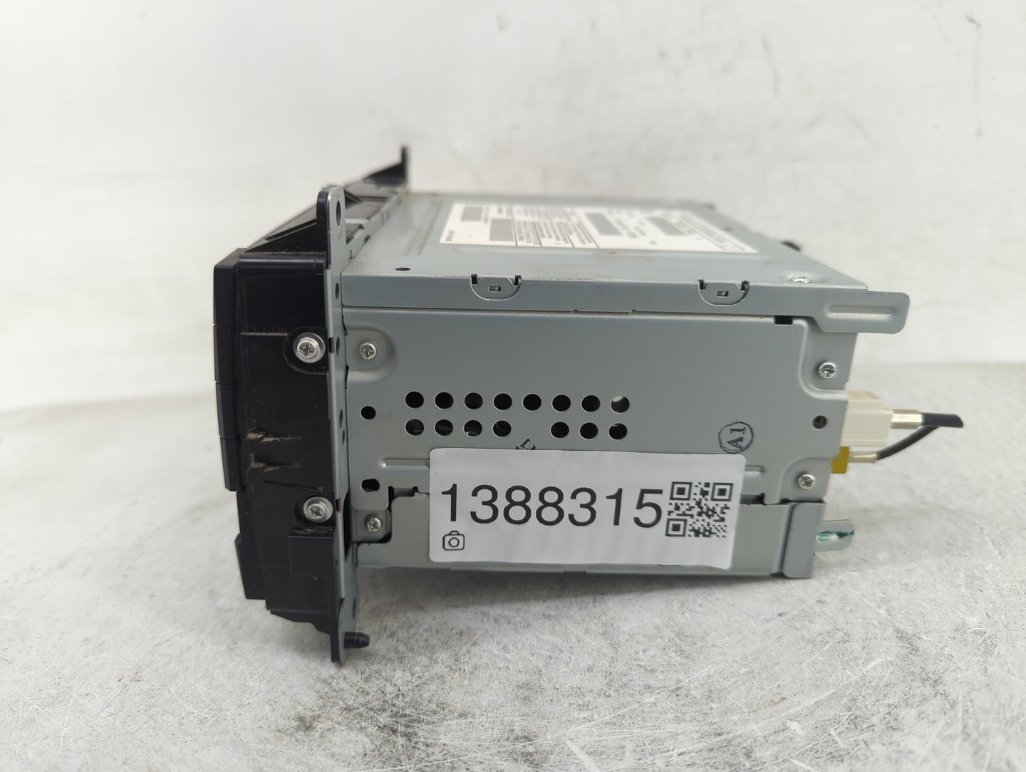 2011-2013 Dodge Durango Radio AM FM Cd Player Receiver Replacement P/N:05091178AB Fits Fits 2011 2012 2013 OEM Used Auto Par