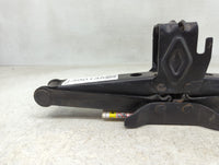 2013 Dodge Durango Spare Scissor Car Jack - Oemusedautoparts1.com