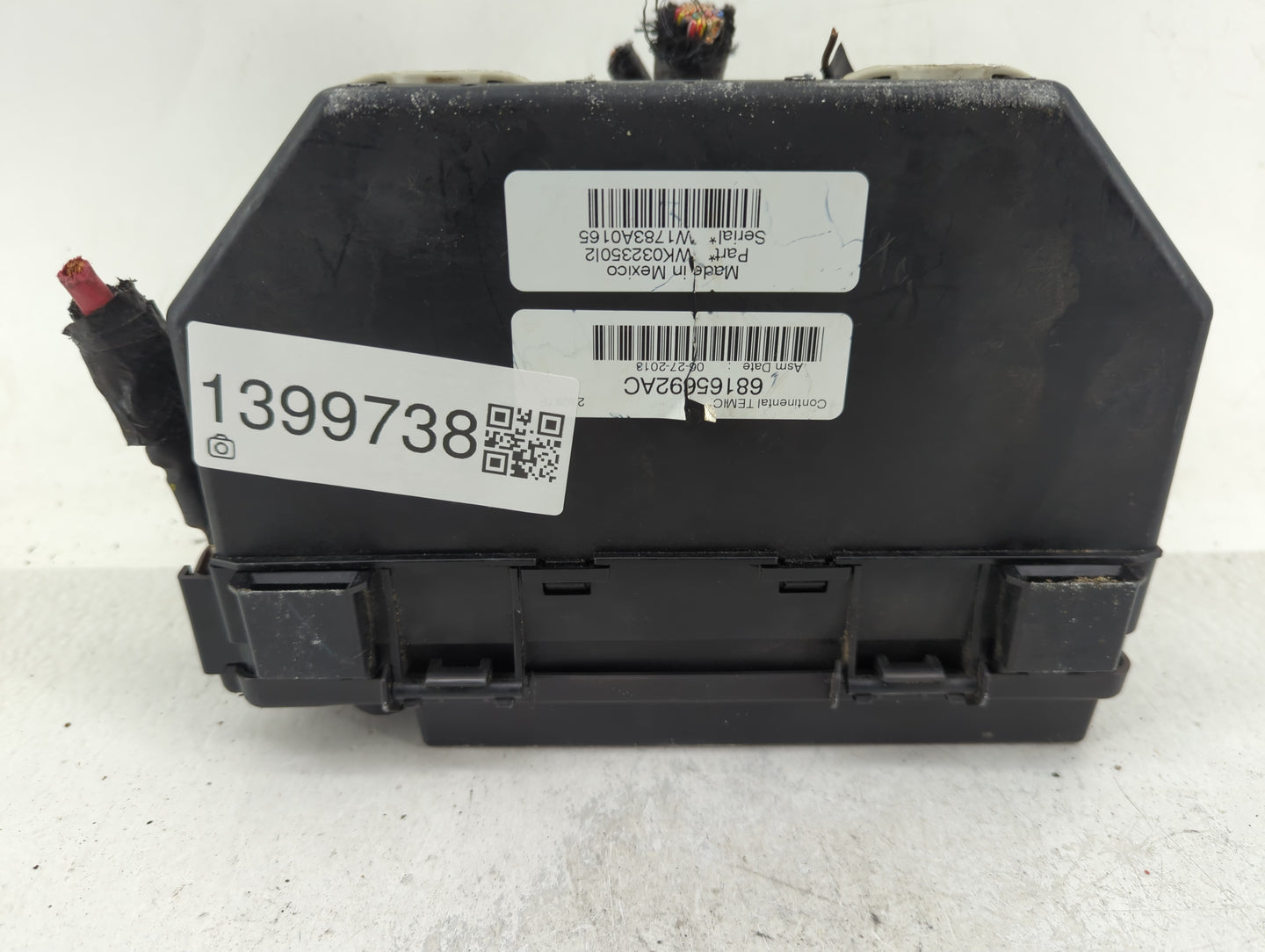 2013-2013 Dodge Durango Fusebox Fuse Box Relay Module Tipm 68165692ac - Oemusedautoparts1.com