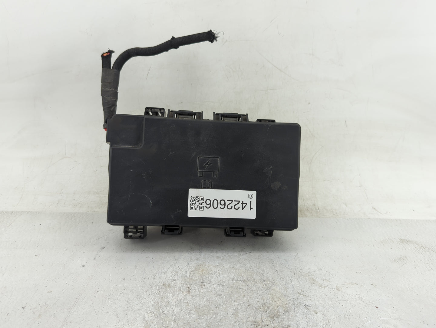 2013-2013 Dodge Durango Chassis Control Module Ccm Bcm Body Control - Oemusedautoparts1.com
