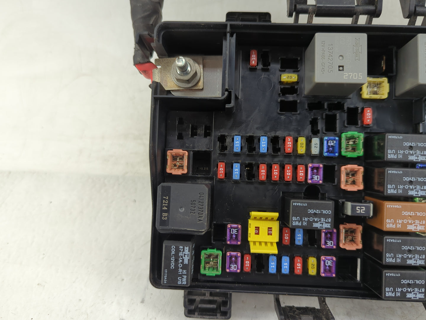2013-2013 Dodge Durango Chassis Control Module Ccm Bcm Body Control - Oemusedautoparts1.com