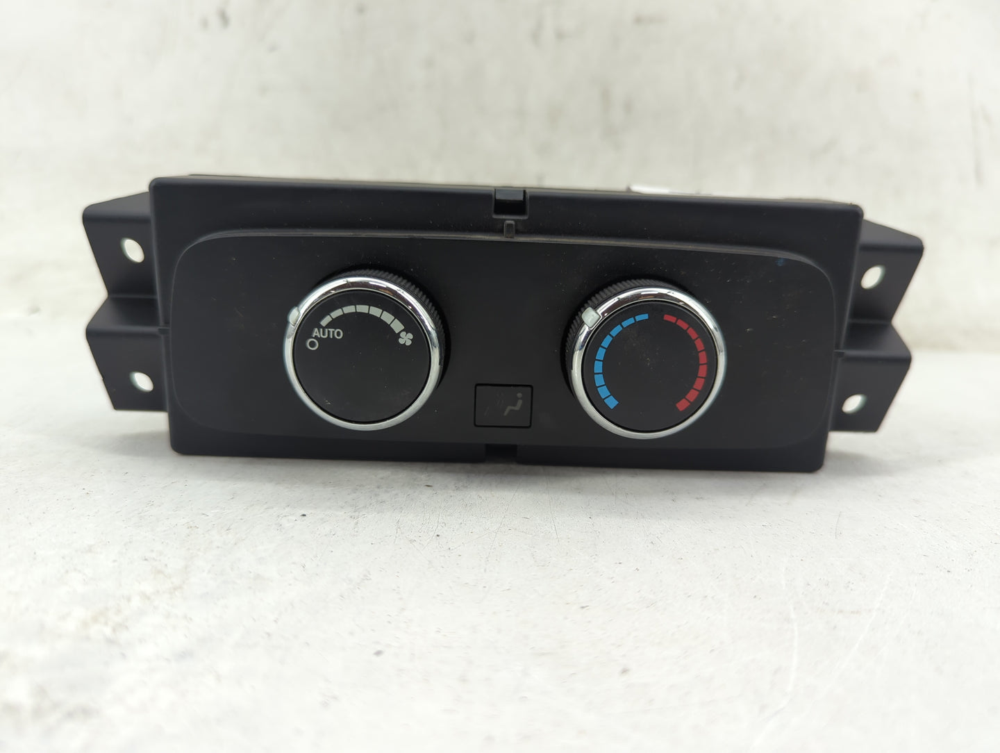 2011-2013 Dodge Durango Climate Control Module Temperature AC/Heater Replacement P/N:55111866AD 5HB010247-01 Fits OEM Used A