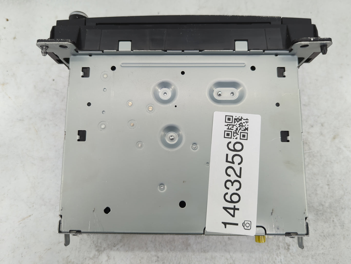 2012-2013 Dodge Durango Radio AM FM Cd Player Receiver Replacement P/N:P05091344AE Fits Fits 2012 2013 OEM Used Auto Parts -