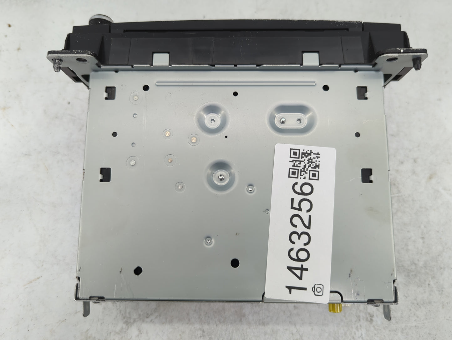 2012-2013 Dodge Durango Radio AM FM Cd Player Receiver Replacement P/N:P05091344AE Fits Fits 2012 2013 OEM Used Auto Parts -