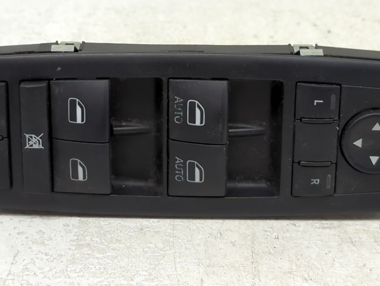 2011-2013 Dodge Durango Master Power Window Switch Replacement Driver Side Left Fits Fits 2011 2012 2013 OEM Used Auto Parts