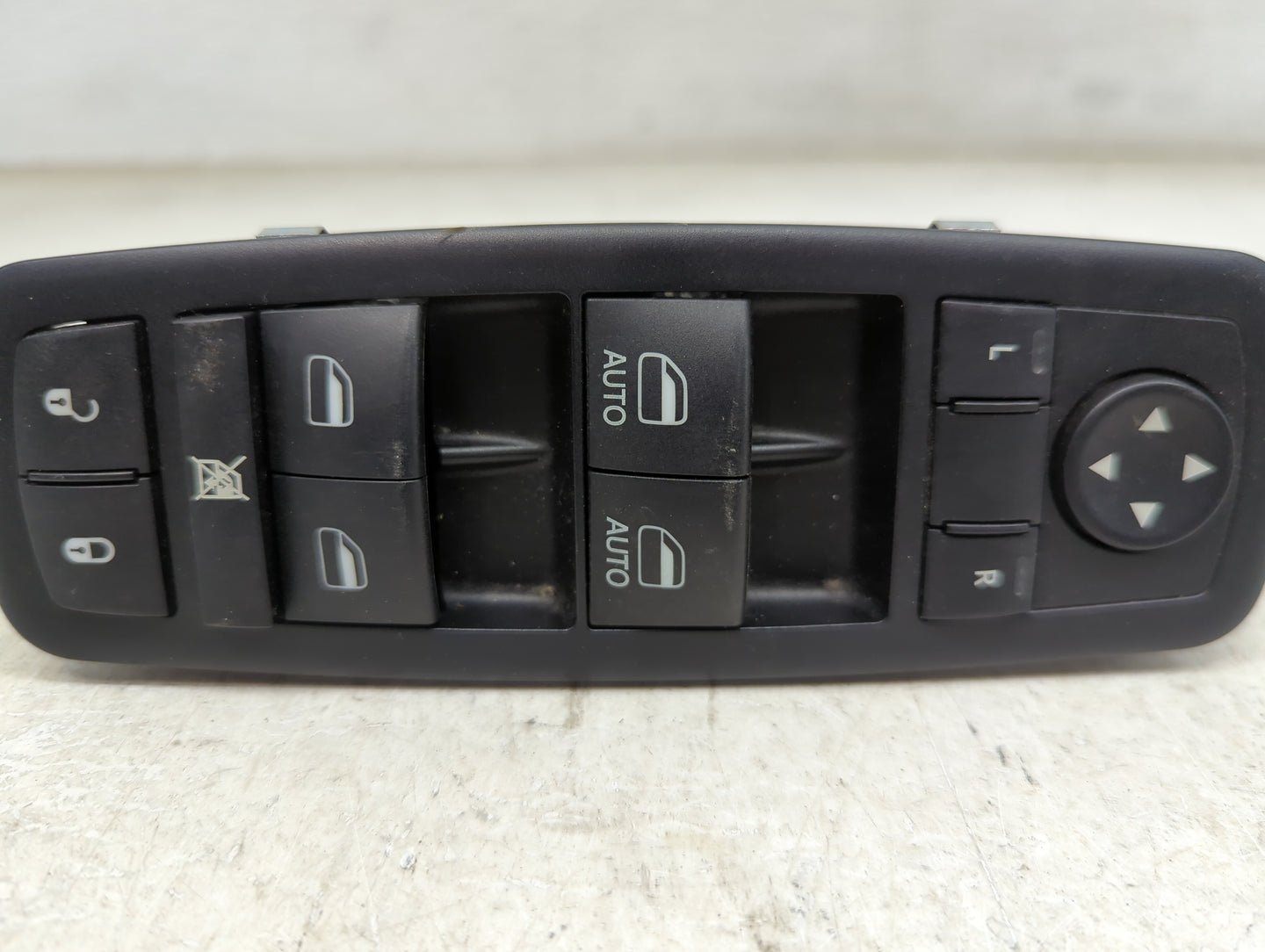 2011-2013 Dodge Durango Master Power Window Switch Replacement Driver Side Left P/N:68086693AD 1002558 Fits Fits 2011 2012 2