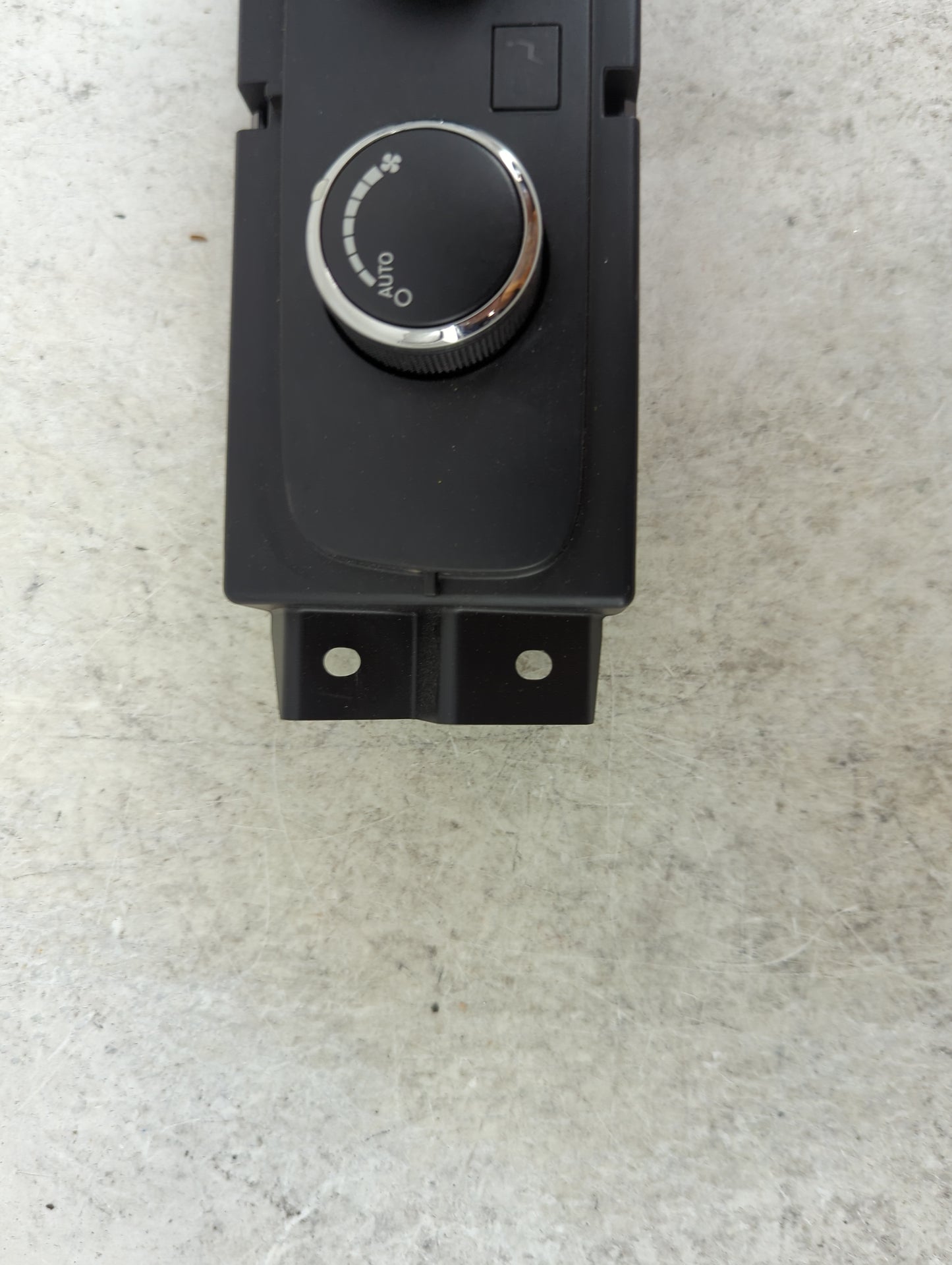 2011-2013 Dodge Durango Climate Control Module Temperature AC/Heater Replacement P/N:P68089801AG Fits Fits 2011 2012 2013 OE