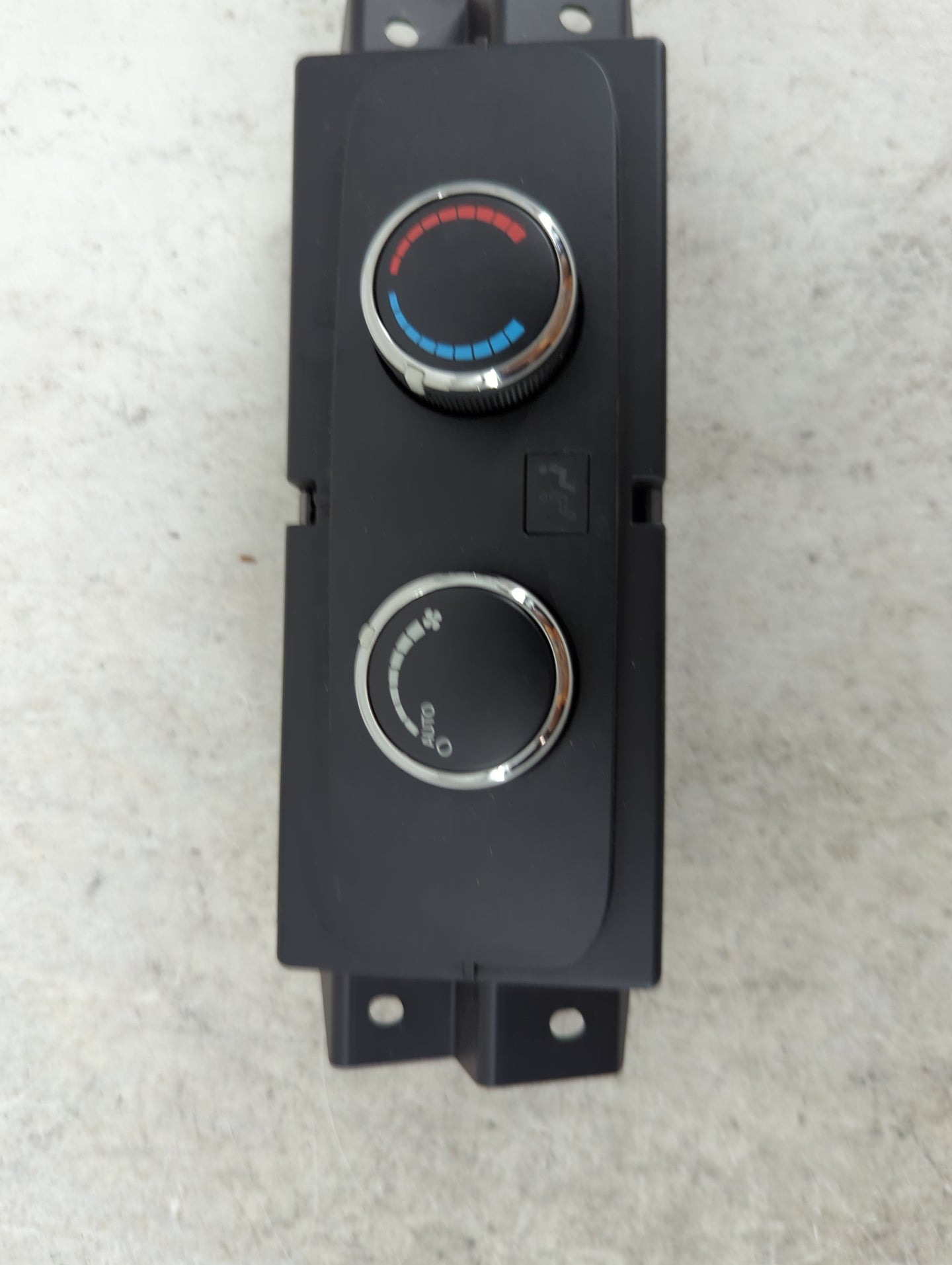 2011-2013 Dodge Durango Climate Control Module Temperature AC/Heater Replacement P/N:P68089801AG Fits Fits 2011 2012 2013 OE