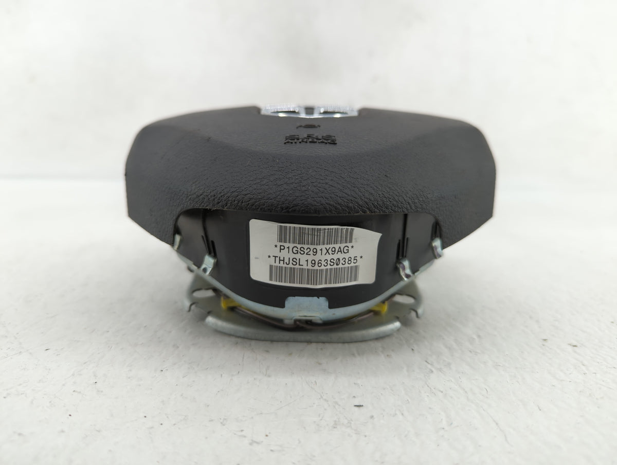 2013 Dodge Durango Air Bag Driver Left Steering Wheel Mounted P/N:BAM-PT1-1031 Fits OEM Used Auto Parts - Oemusedautoparts1.