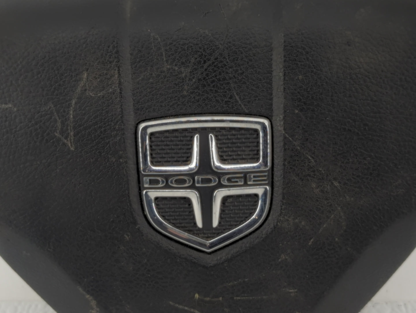 2013 Dodge Durango Air Bag Driver Left Steering Wheel Mounted P/N:402 34H 3F DDU BAM-PT1-1031 Fits OEM Used Auto Parts - Oem