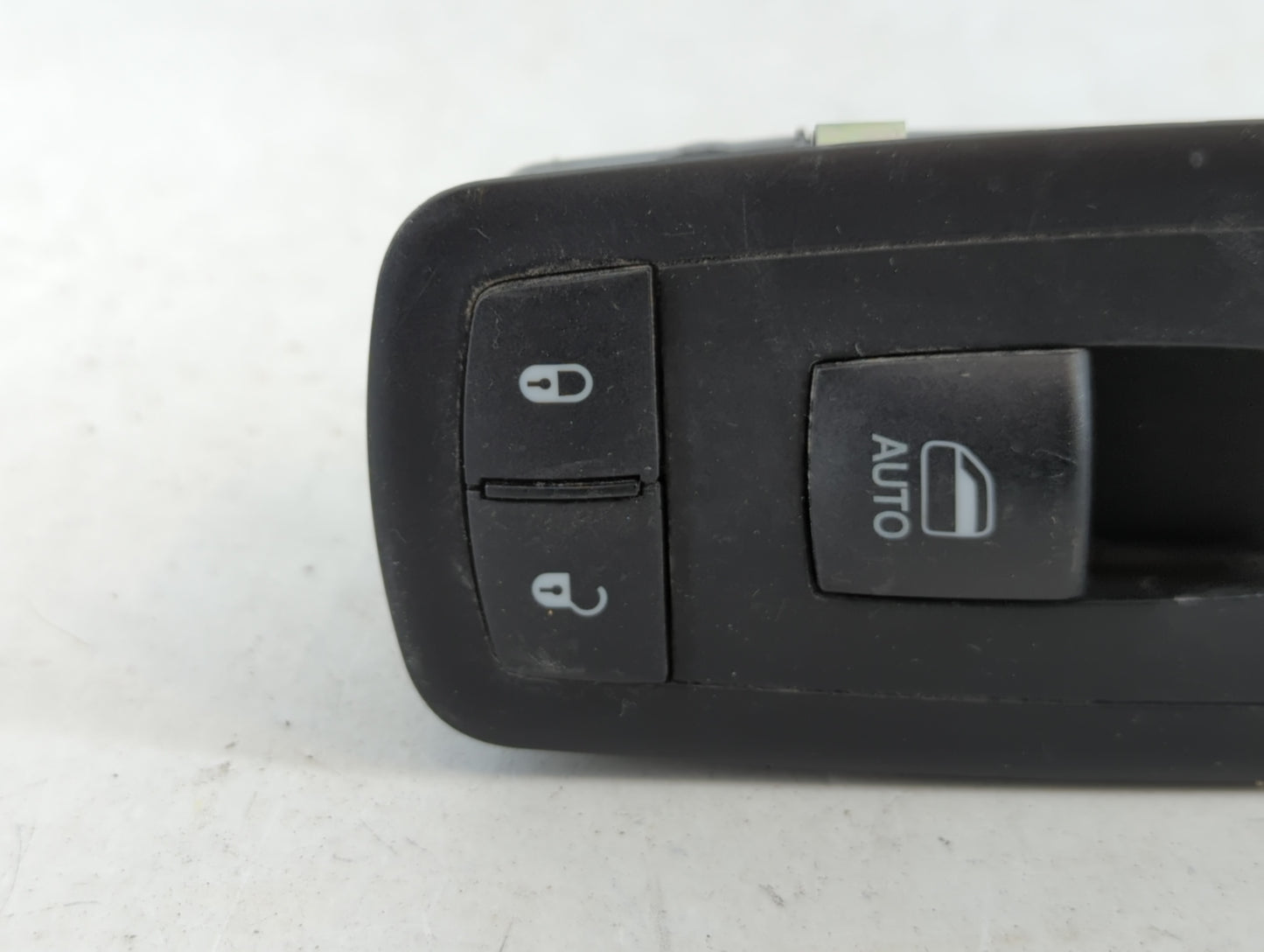 2011-2013 Dodge Durango Master Power Window Switch Replacement Driver Side Left P/N:10025585 68086692AC Fits Fits 2011 2012 