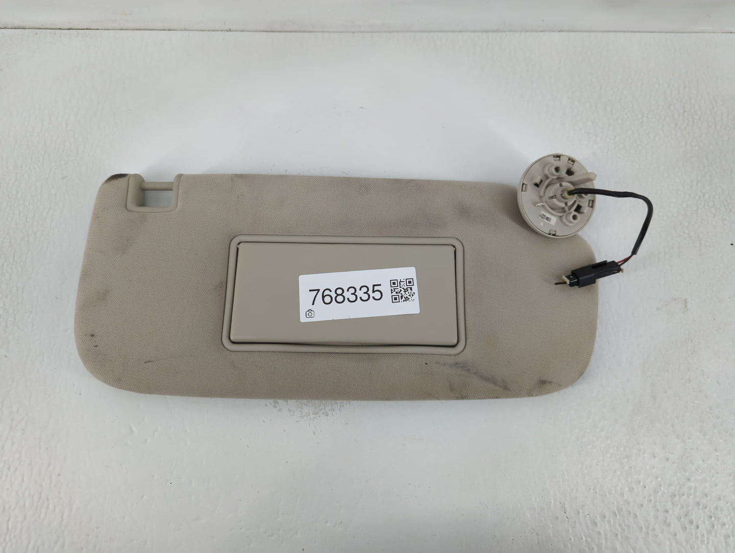 2011-2022 Dodge Durango Sun Visor Shade Replacement Passenger Right Mirror Fits OEM Used Auto Parts - Oemusedautoparts1.com