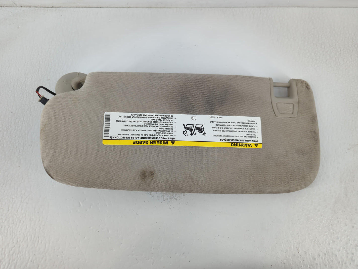 2011-2022 Dodge Durango Sun Visor Shade Replacement Passenger Right Mirror Fits OEM Used Auto Parts - Oemusedautoparts1.com