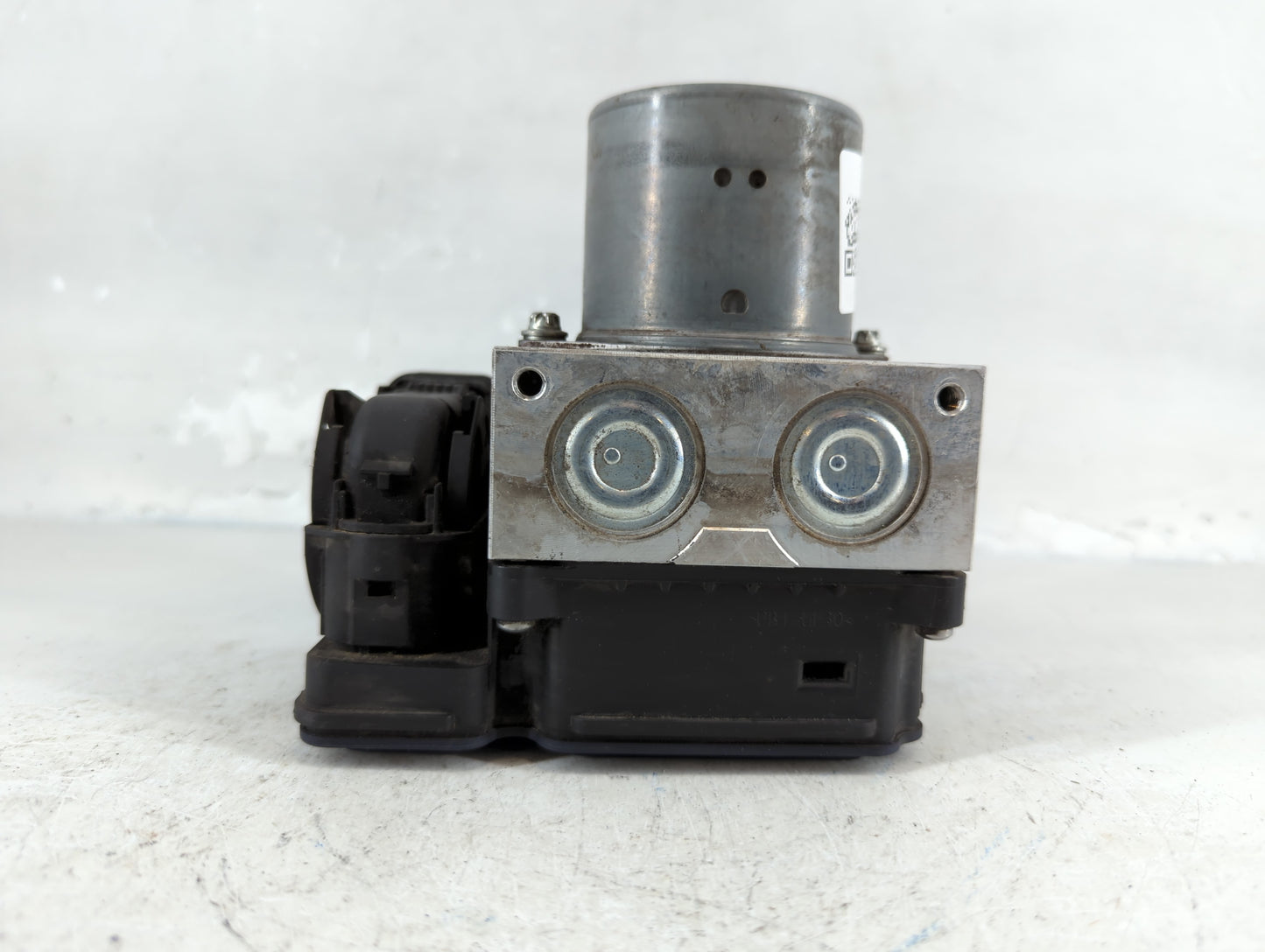 2013 Dodge Durango ABS Pump Control Module Replacement P/N:68164629AB Fits OEM Used Auto Parts - Oemusedautoparts1.com