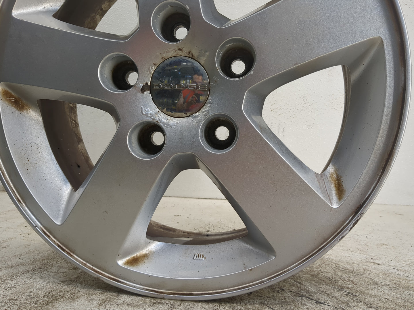 2017-2020 Dodge Grand Caravan Oem Wheel Rim - Oemusedautoparts1.com