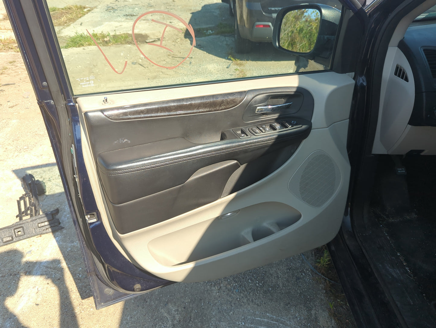2013 Dodge Grand Caravan Front Left Driver Interior Door Panel Trim - Oemusedautoparts1.com