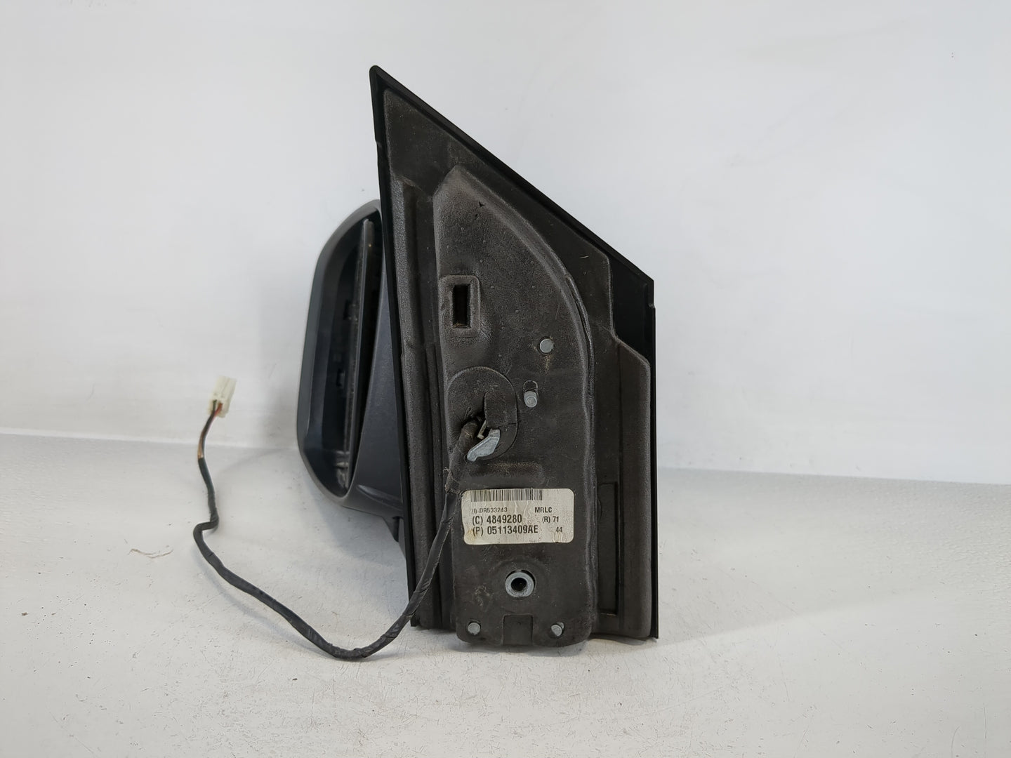 2011-2020 Dodge Grand Caravan Driver Side View Mirror - Left Door Mirror OEM Used - Oemusedautoparts1.com