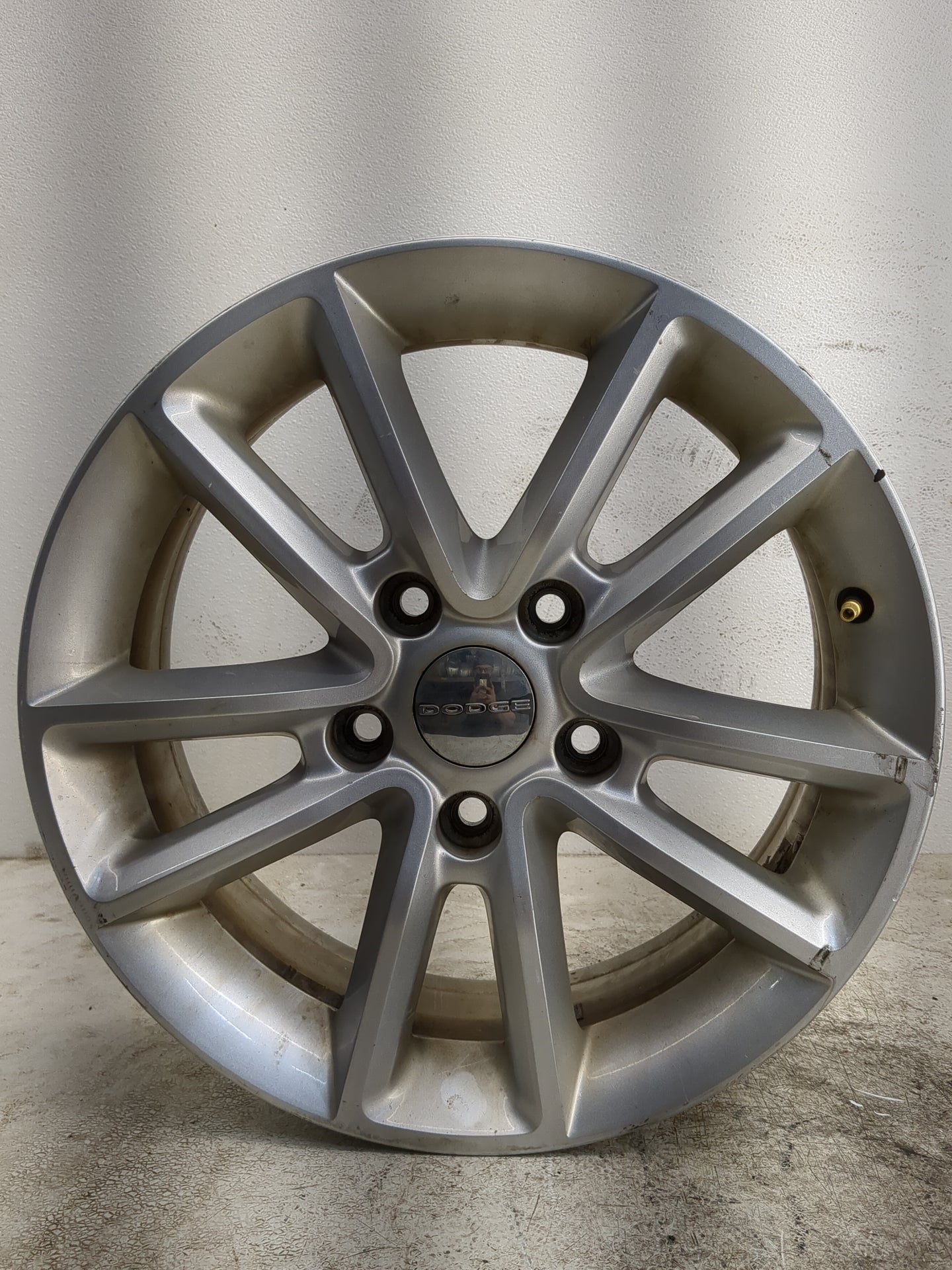 2013-2020 Dodge Grand Caravan Oem Wheel Rim - Oemusedautoparts1.com