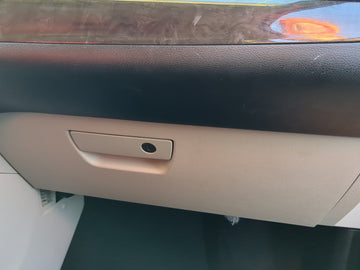 2013 Dodge Grand Caravan Passenger Glove Box Door Storage Compartment - Oemusedautoparts1.com