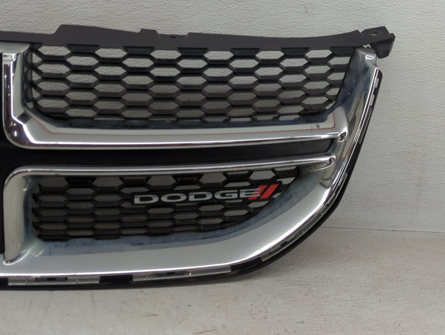 Dodge Grand Caravan Front Grille Bumper Not Included - Oemusedautoparts1.com