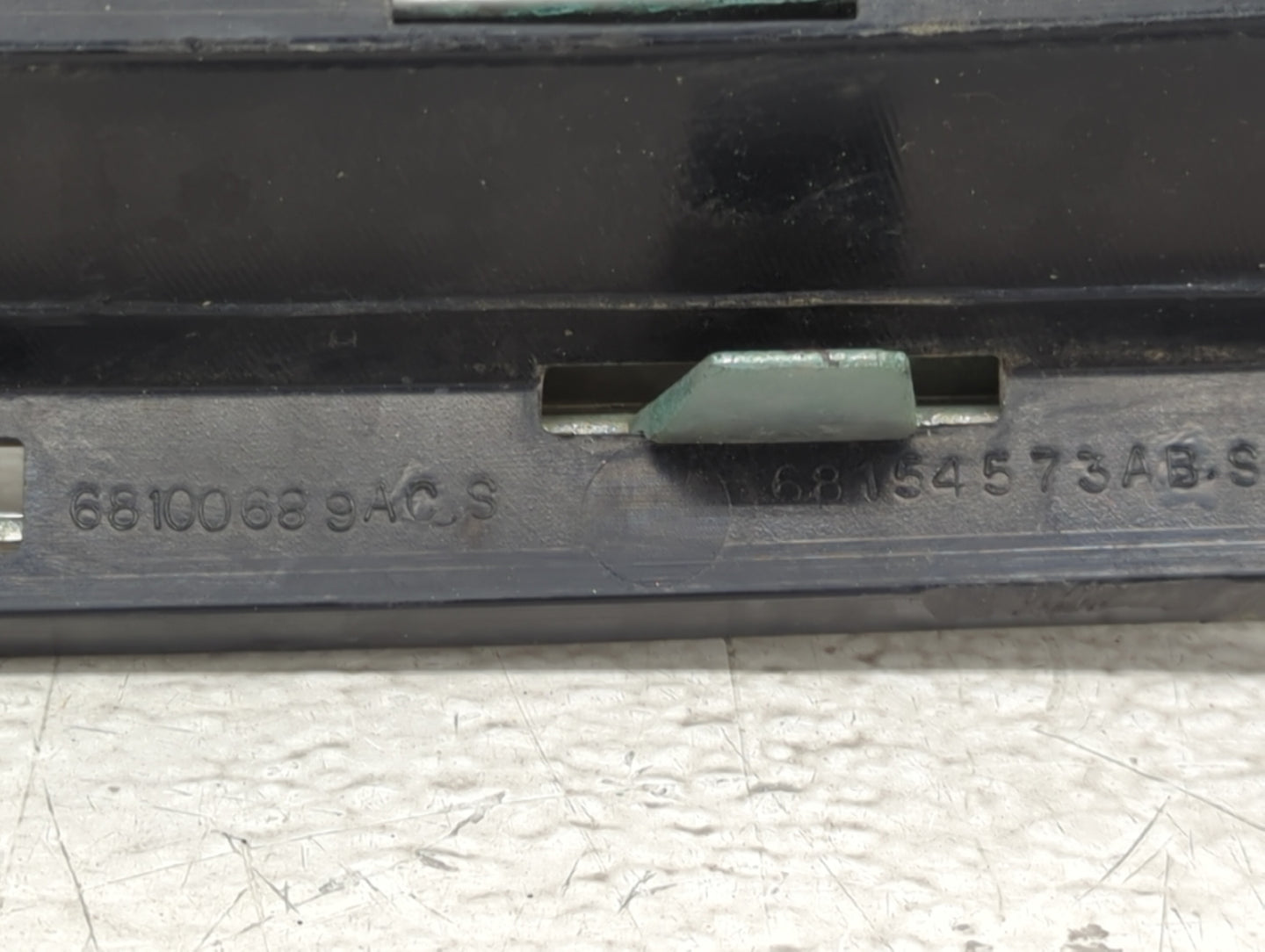 Dodge Grand Caravan Front Grille Bumper Not Included - Oemusedautoparts1.com