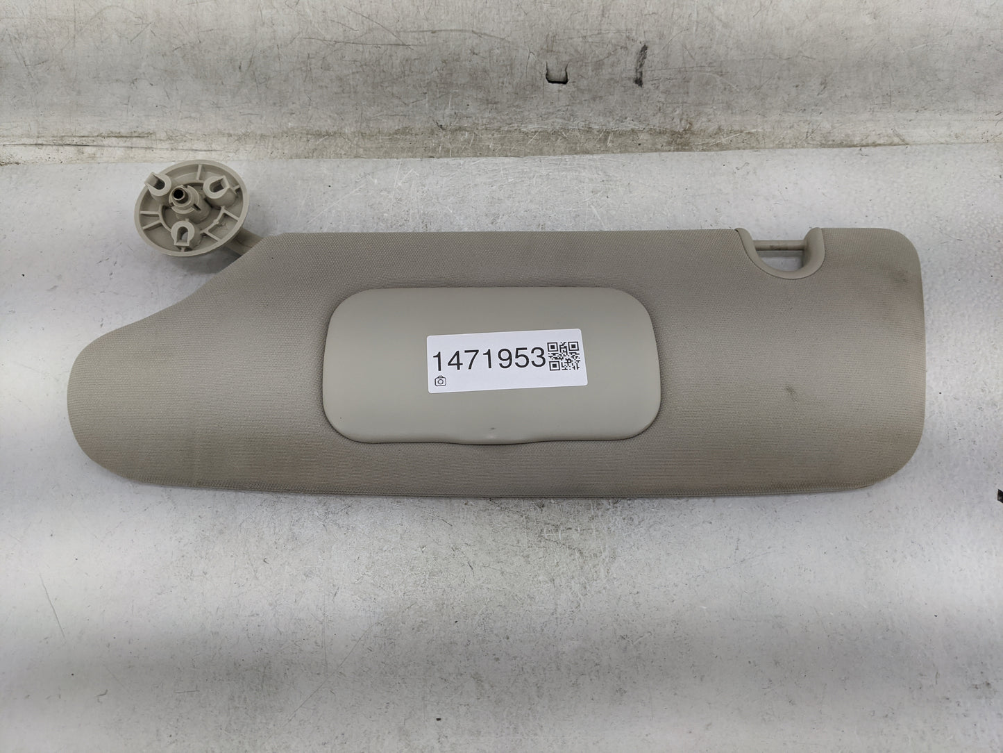 2011-2020 Dodge Grand Caravan Sun Visor Shade Replacement Driver Left Mirror Fits OEM Used Auto Parts - Oemusedautoparts1.co