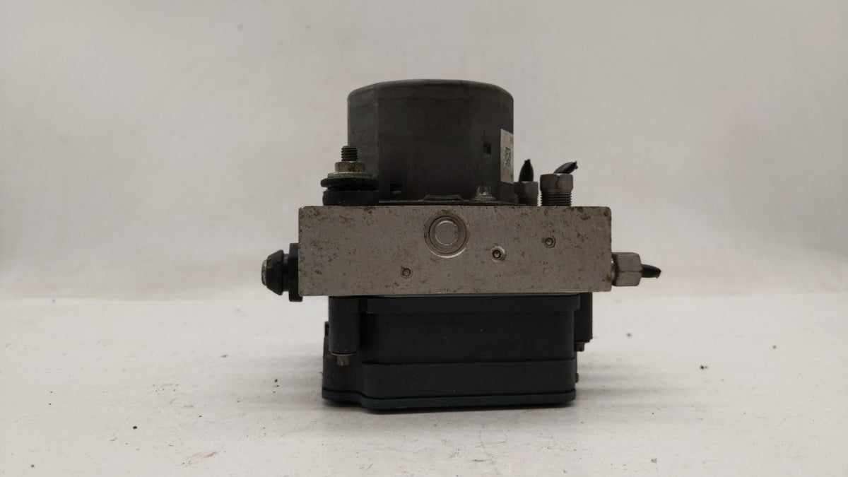 2013 Dodge Grand Caravan Anti-Lock Brake ABS Pump Module Actuator OEM P/N:2265106455 P68183803AB, 68183803AA Fits OEM Used A