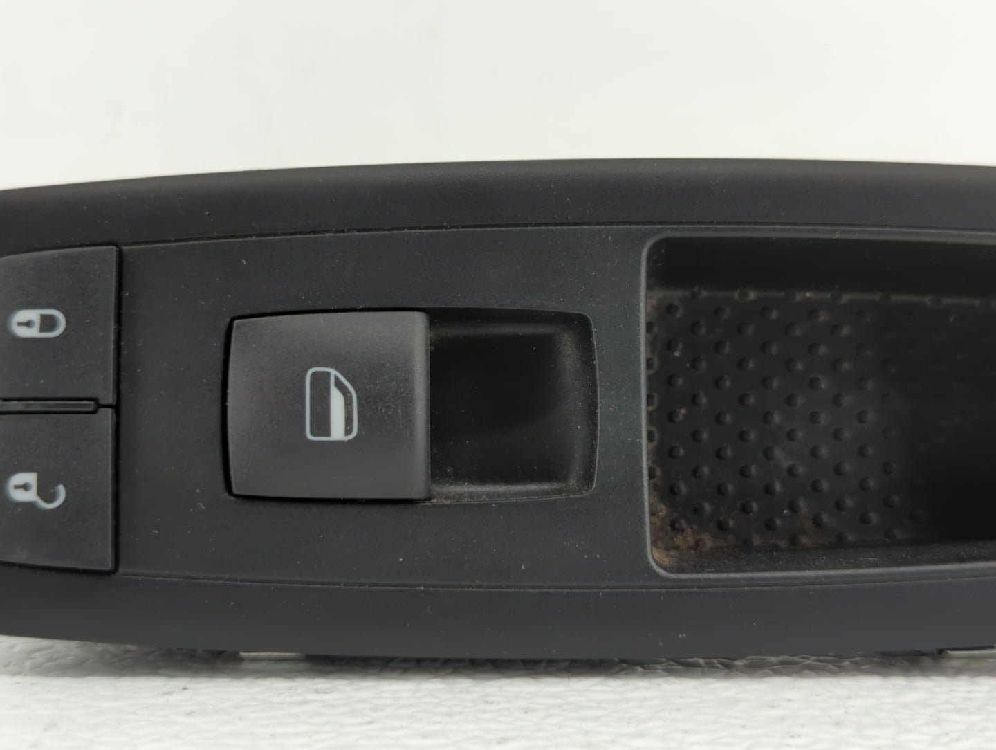 2013 Dodge Grand Caravan Passenger Right Power Window Switch 68110864aa - Oemusedautoparts1.com