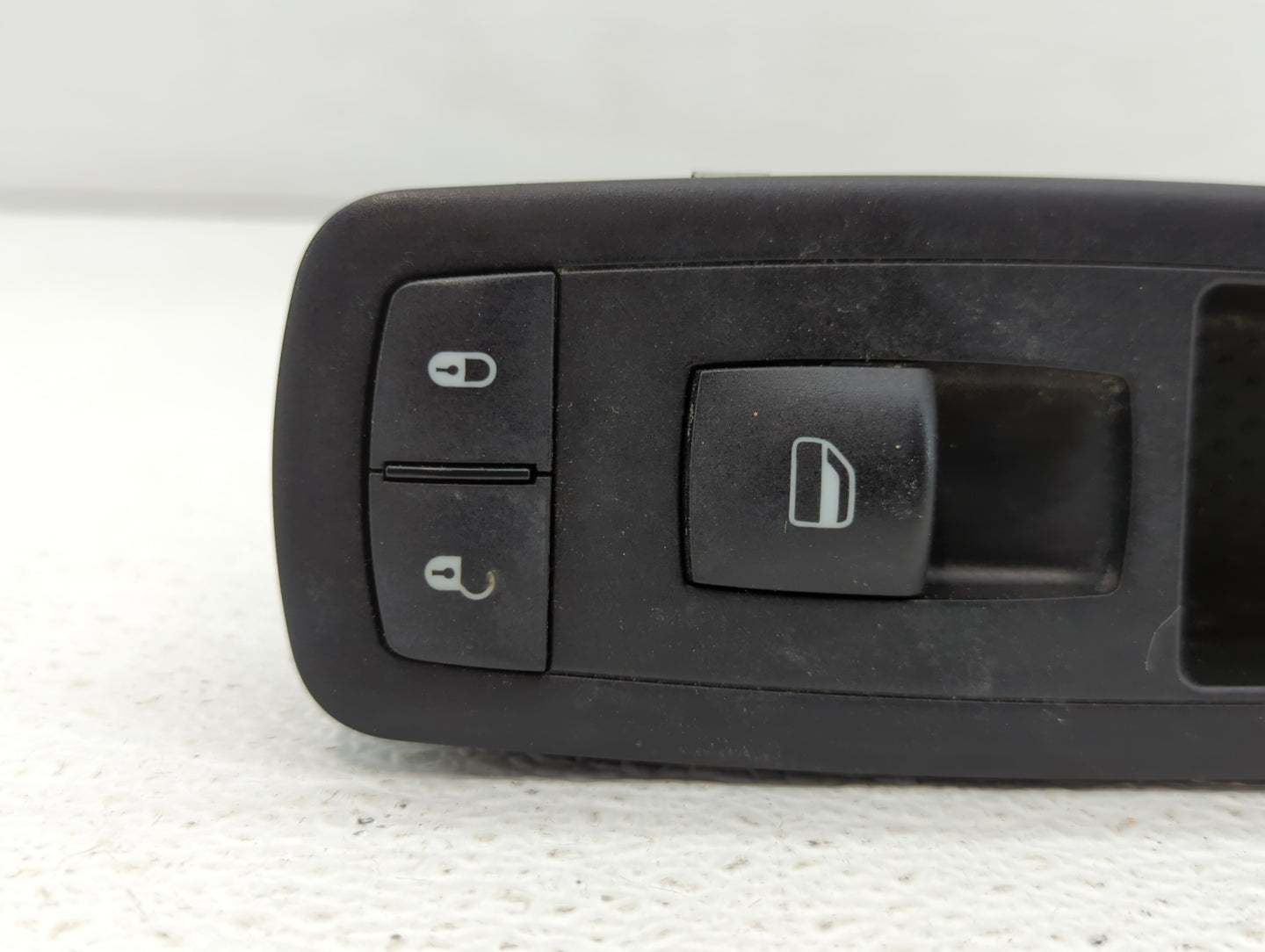2013 Dodge Grand Caravan Passenger Right Power Window Switch - Oemusedautoparts1.com