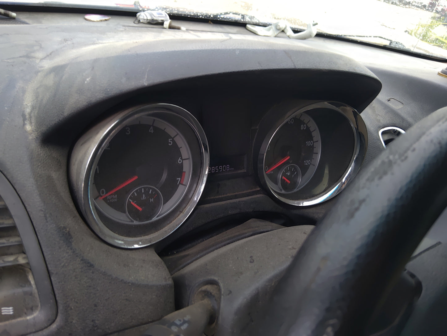 2013 Dodge Grand Caravan Instrument Cluster Speedometer Gauges Miles:198K Fits OEM Used Auto Parts - Oemusedautoparts1.com
