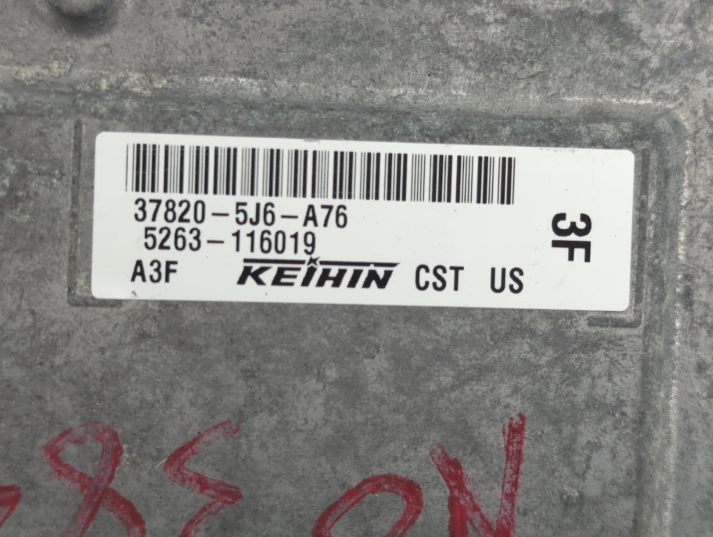 2013 Dodge Grand Caravan PCM Engine Control Computer ECU ECM PCU OEM P/N:37820-5J6-A76 Fits OEM Used Auto Parts - Oemusedaut