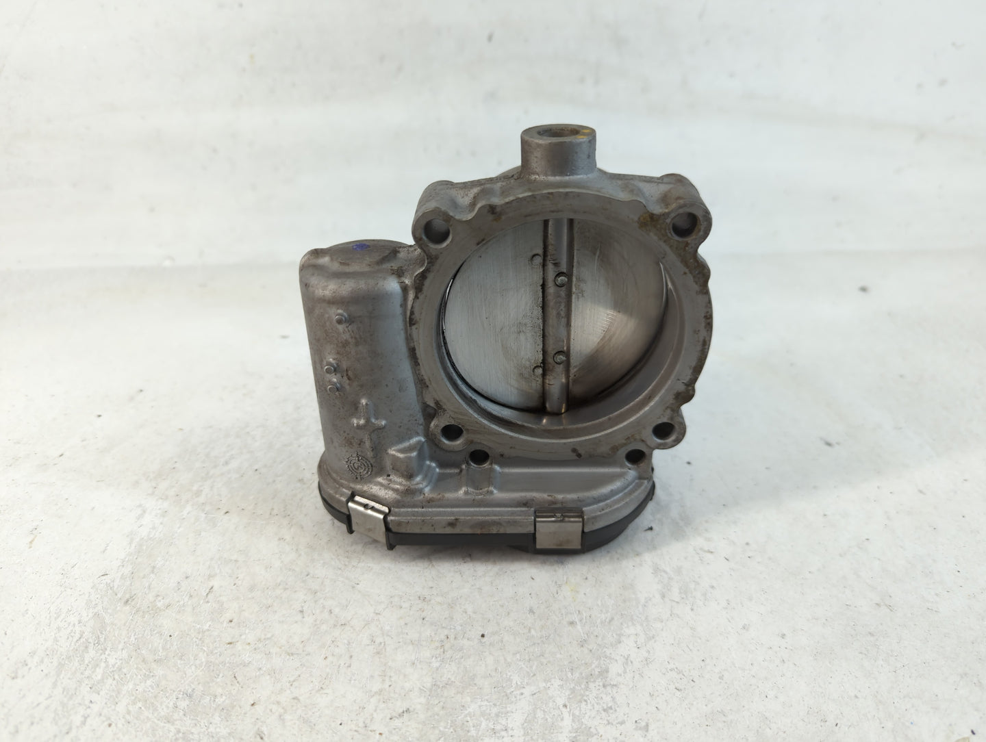 2011-2020 Dodge Grand Caravan Throttle Body P/N:677012 05184349AC Fits OEM Used Auto Parts - Oemusedautoparts1.com