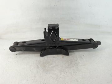 2013 Dodge Grand Caravan Spare Scissor Car Jack - Oemusedautoparts1.com
