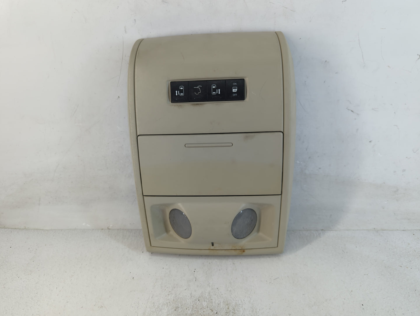 2013 Dodge Grand Caravan Overhead Roof Console - Oemusedautoparts1.com